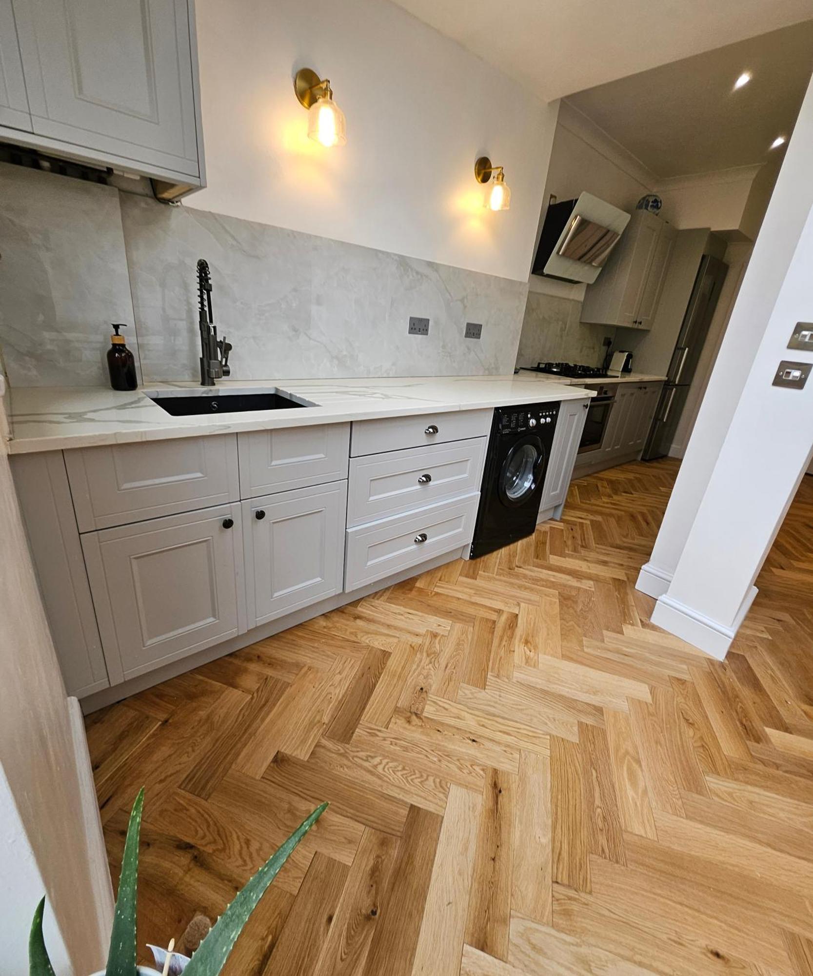 Wembley London Lovely 6 Bed House Sleeps Up To 14 Exterior photo